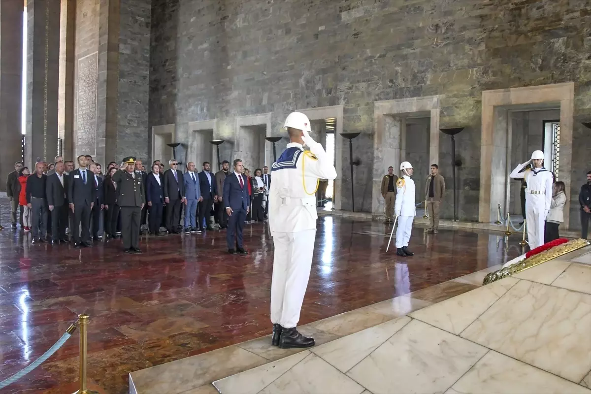 chp heyeti anitkabiri ziyaret etti gBvcwEgZ