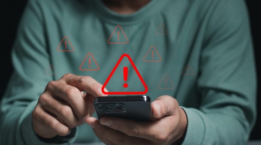 milyonlarca kisiye ayni mesaj gonderildi hicbir sistem guvenli degil jeRsVBQw