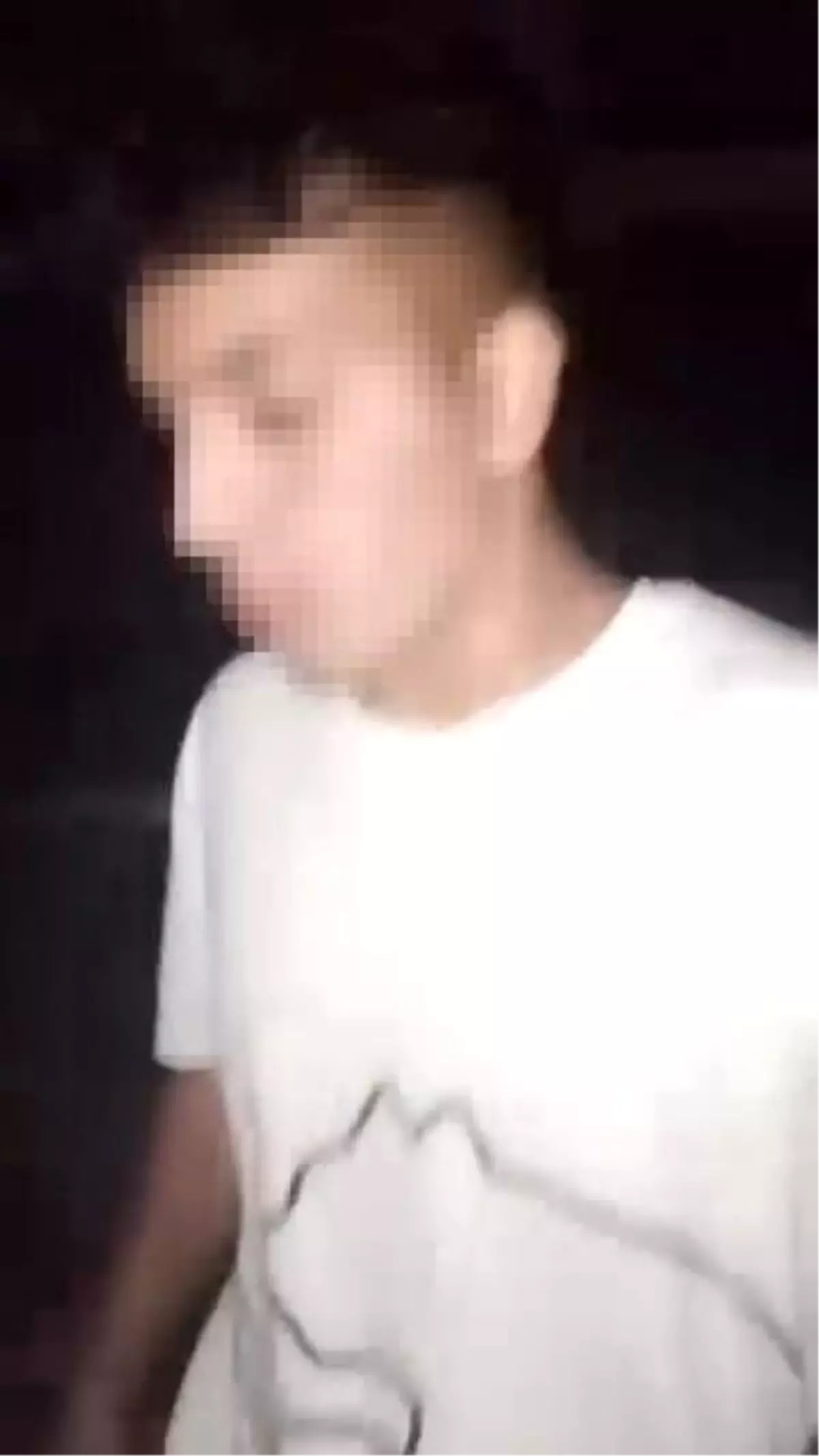 kiz meselesi yuzunden kavga bir genc tutuklandi 8XrDmmmU