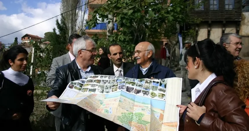 Cekul vakfi metin sozenin mirasini gelecege tasiyor kcvWWBzc