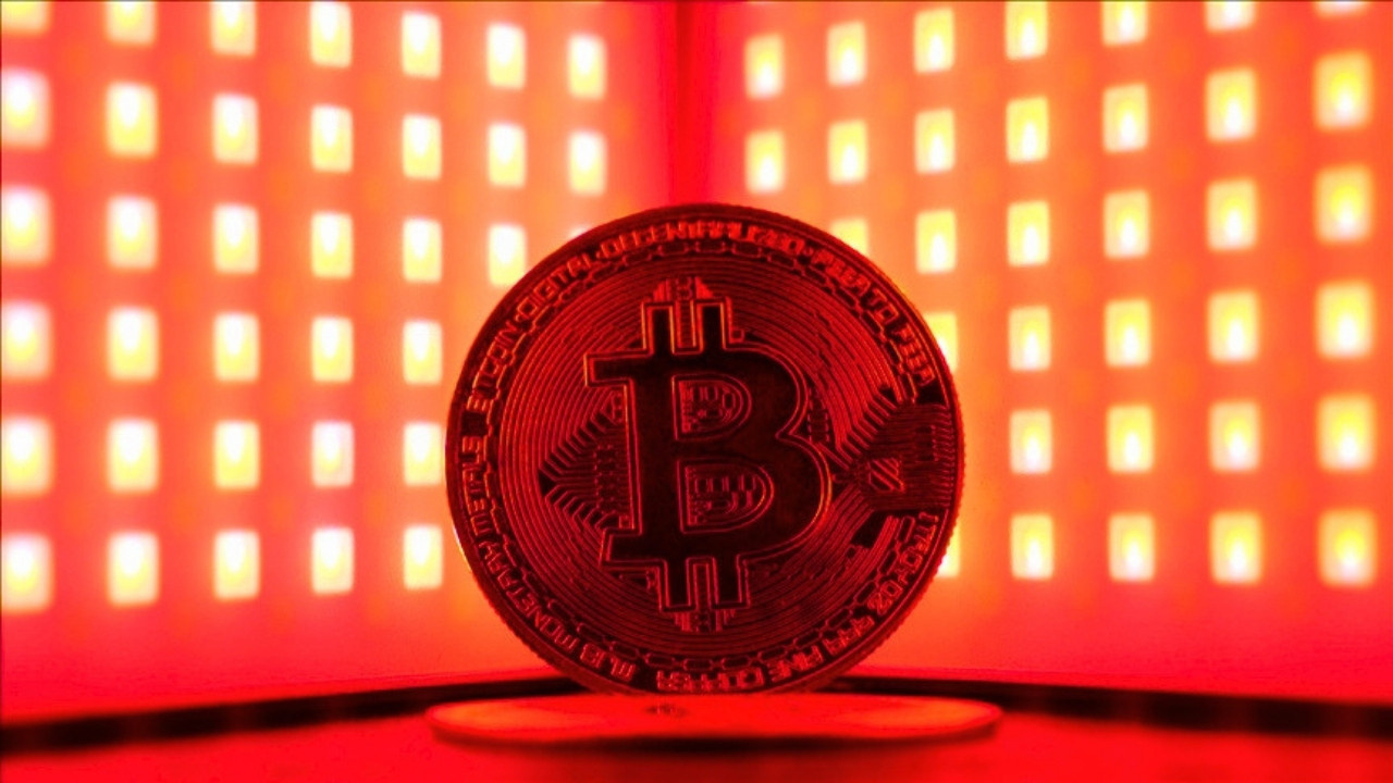 Güney Kore’de şalter çekildi, kriptoda fırtına koptu: Bitcoin’de düşüş derinleşiyor Haber gorseli
